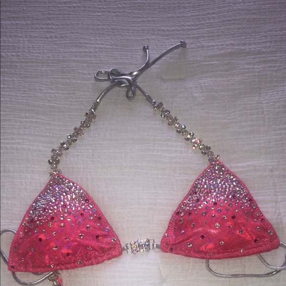 Ravish Sands Competition Bikini! 💕 - Picture 2 of 5